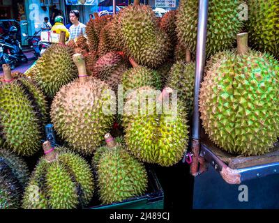 Asiatische Menschen lieben Durian und es kann in Thailand, Kambodscha, Vietnam und anderen asiatischen Ländern gefunden werden. Stockfoto