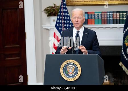 WASHINGTON DC, USA - 18. Februar 2022 - US-Präsident Joe Biden hält am Freitag, den 18. Februar 2022, im Roos eine Rede zur Lage in der Ukraine Stockfoto