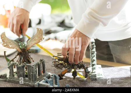 Satz von spielenden Action-Figuren, Spiel Warhammer 40.000, Spieler Stockfoto