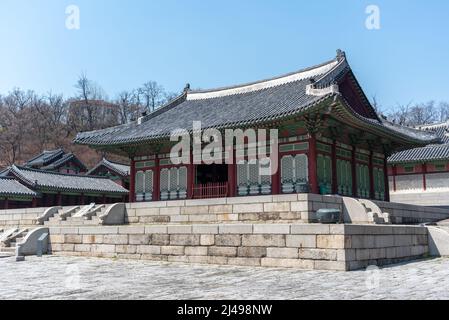 Gyeonghui Palast Gyeonghuigung wurde am 3. April 2022 von der Joseon Dynastie in Seoul, der Hauptstadt von Südkorea, erbaut Stockfoto