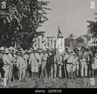 Kubanischer Unabhängigkeitskrieg (1895-1898). Insel Kuba. Regiment von Agramonte. Bestimmt für die Gewahrsam der betitelten Regierung der Republik Kuba in Waffen. Fotogravur. La Ilustración Española y Americana, 1898. Stockfoto