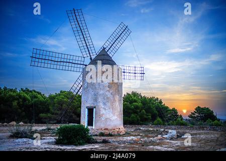 Moli vell de la Mola Windmühle in Formentera, Balearen, Spanien Stockfoto