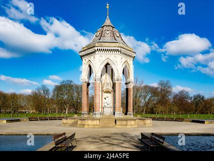 Burdett-Coutts Drinking Memorial Fountain, Victoria Park, London, Großbritannien. Stockfoto