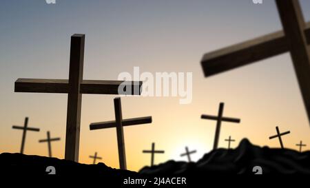 Hölzerne Kreuze auf einem Hintergrund des dramatischen Himmels Stockfoto