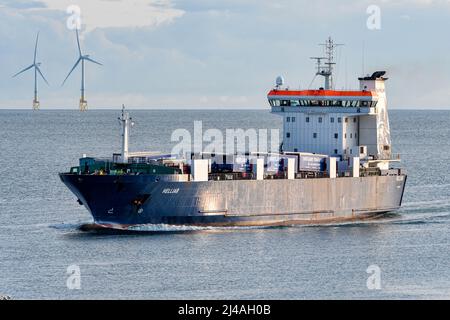 Helliar ist eine RO-RO Fähre, die von Northlink Ferries zwischen Aberdeen, Shetland und Orkney im August 2018 betrieben wird. Stockfoto