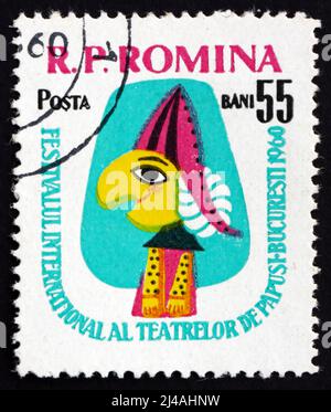 RUMÄNIEN - UM 1960: Eine in Rumänien gedruckte Briefmarke zeigt Puppet, Internationales Puppentheater-Festival, um 1960 Stockfoto