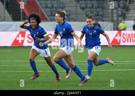 Thun, Schweiz. 12. April 2022. (4/12/2022) Qualification Women's World Cup AU-NZ 2023Switzerland - Italy Exultance Girelli (Foto: Andrea Amato/Pacific Press/Sipa USA) Quelle: SIPA USA/Alamy Live News Stockfoto