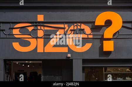 Größe? -- ein Schuhgeschäft in der Bold Street in Liverpool Stockfoto