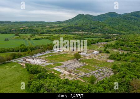 Ruinen der alten bulgarischen Hauptstadt Veliki Preslav Stockfoto