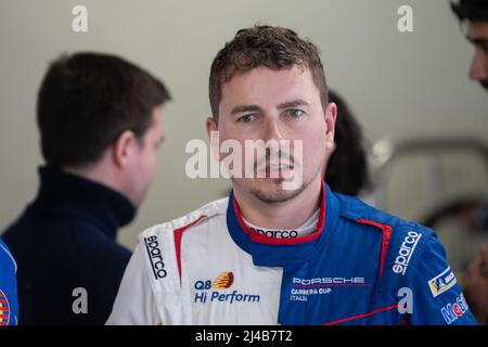 Monza, Italien. 13. April 2022. Jorge Lorenzo nr 8 Team Q8 Hi-perform auf der Monza-Rennstrecke für den Test Porsche Carrera Cup Italia 2022. Kredit: Damiano Fiorentini/Alamy Live Nachrichten Stockfoto