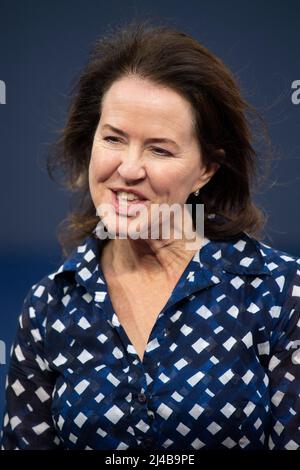 Michelle Ashford nimmt an der britischen Premiere der „Operation Hackeat“ auf dem Curzon Mayfair am 12. April 2022 in London, England, Teil. Stockfoto