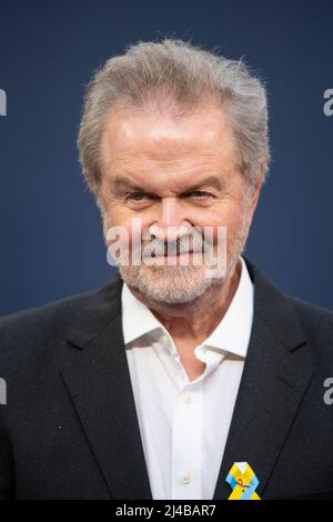 John Madden nimmt an der britischen Premiere der „Operation Hackeat“ auf dem Curzon Mayfair am 12. April 2022 in London, England, Teil. Stockfoto