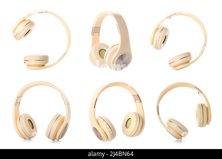 Satz moderner Kopfhörer, isoliert auf Weiß Stockfoto