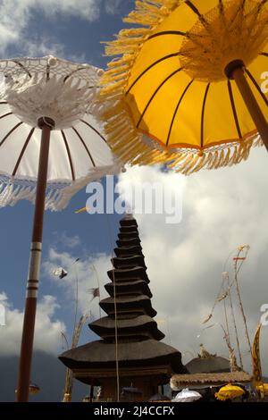 Ulun Danu Bratan Wassertempel am Bratan See, Bedugul, Tabanan, Bali, Indonesien. Stockfoto