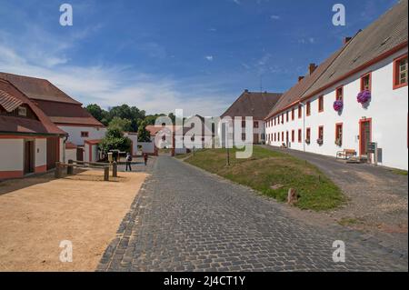 Bau der Zisterzienserabtei Klosterstift St. Marienthal an der Neisse, gergr. 1234, ältestes Frauenkloster des Ordens in Deutschland, Oberösterreich Stockfoto