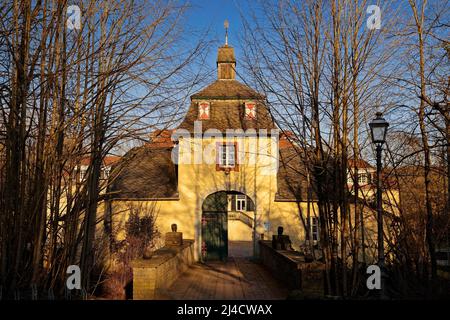 Pförtnerhaus von Schloss Eulenbroich, Roesrath, Nordrhein-Westfalen, Deutschland Stockfoto