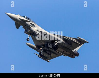RAF Euro Fighter Typhoon FGR4 bei RAF Coningsby Lincolnshire Stockfoto