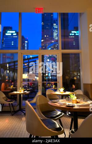 Das schicke Nougatine by Jean-Georges Restaurant, Manhattan NYC Stockfoto