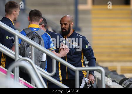 Jamie Jones-Buchanan Interim Head Coach von Leeds Rhinos kommt vor dem heutigen Spiel im Headingley Stadium an Stockfoto