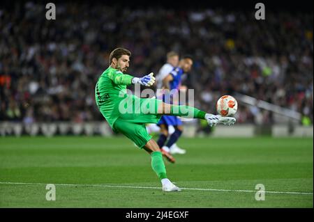 Barcelona, Spanien. 14. April 2022. UEFA Europa League Fußballspiel Viertelfinale zweite Etappe FC Barcelona gegen Eintracht Frankfurt im Camp Nou Stadion. Barcelona. 14. April 2022 Kevin Trapp 900/Cordon Press Credit: CORDON PRESS/Alamy Live News Stockfoto