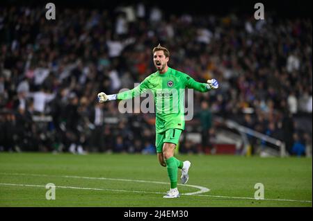 Barcelona, Spanien. 14. April 2022. UEFA Europa League Fußballspiel Viertelfinale zweite Etappe FC Barcelona gegen Eintracht Frankfurt im Camp Nou Stadion. Barcelona. 14. April 2022 Kevin Trapp 900/Cordon Press Credit: CORDON PRESS/Alamy Live News Stockfoto