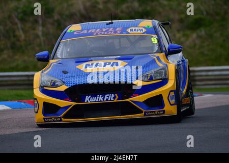 Dan Camish, Ford Focus ST, BTCC springt wieder in Aktion in Vorbereitung für die Rennsaison 2022, BTCC, British Touring Car Championship, Launch Day A Stockfoto