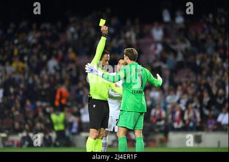 Barcelona, Spanien. 14. April 2022. UEFA Europa League Fußballspiel Viertelfinale zweite Etappe FC Barcelona gegen Eintracht Frankfurt im Camp Nou Stadion. Barcelona. 14. April 2022 Kevin Trapp 900/Cordon Press Credit: CORDON PRESS/Alamy Live News Stockfoto