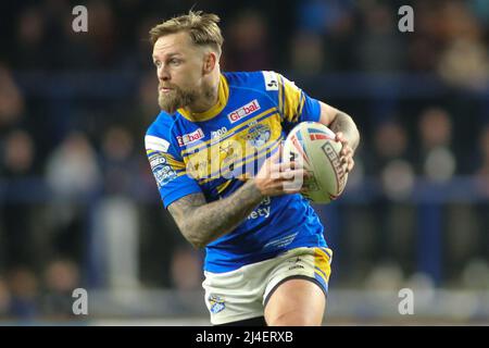 Leeds, Großbritannien. 14. April 2022. Headingley Stadium, Leeds, West Yorkshire, 14.. April 2022. Betfred Super League Leeds Rhinos / Huddersfield Giants Blake Austin aus Leeds Rhinos. Kredit: Touchlinepics/Alamy Live Nachrichten Stockfoto