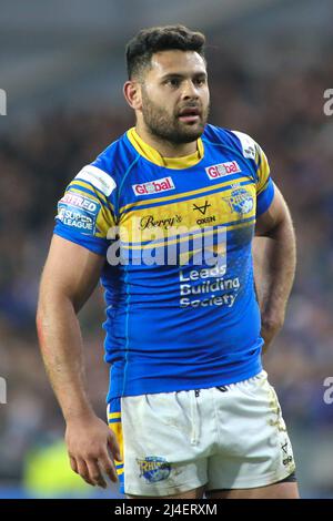 Leeds, Großbritannien. 14. April 2022. Headingley Stadium, Leeds, West Yorkshire, 14.. April 2022. Betfred Super League Leeds Rhinos / Huddersfield Giants Rhyse Martin of Leeds Rhinos Credit: Touchlinepics/Alamy Live News Stockfoto