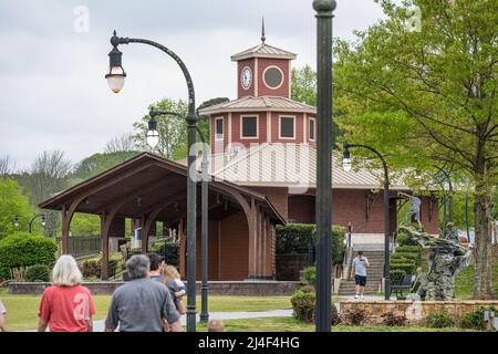 Lilburn City Park in der Altstadt von Lilburn, Georgia. (USA) Stockfoto