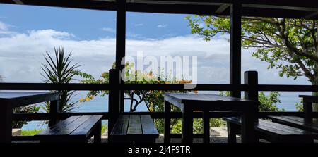 Jinzun, Gemeinde Donghe, Landkreis Taitung, mit Blick auf die wunderschöne Küste von Taitung, Taiwan Stockfoto