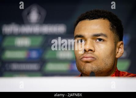 EINDHOVEN - Cody Gakpo vom PSV während der Toto KNVB Cup Pressekonferenz vor dem Pokalfinale gegen Ajax im Phillips Stadion am 15. April 2022 in Eindhoven, Niederlande. ANP SEM VAN DER WAL Stockfoto