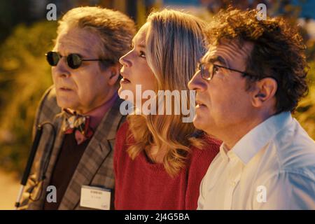 ALBERT DUPONTEL, NICOLAS MARIE und VIRGINIE EFIRA in BYE BYE MORONS (2020) -Originaltitel: ADIEU LES CONS-, Regie Albert DUPONTEL. Credit: France 2 Cinema / Gaumont / Album Stockfoto