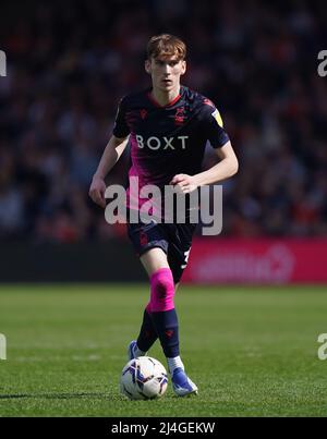 James Garner von Nottingham Forest während des Sky Bet Championship-Spiels in der Kenilworth Road, Luton. Bilddatum: Freitag, 15. April 2022. Stockfoto