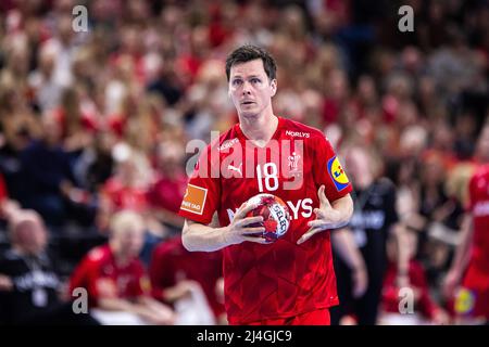 Kopenhagen, Dänemark. 14. April 2022. Hans Lindberg (18) aus Dänemark beim Handballspiel zwischen Dänemark und Polen in der Royal Arena in Kopenhagen. (Foto: Gonzales Photo/Alamy Live News Stockfoto