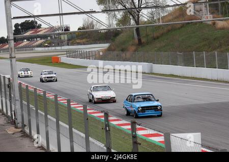 Autos, die in den 80er Jahren Rennen in Espiritu de Montjuic, Barcelona, Spanien 2/3/2022 Stockfoto