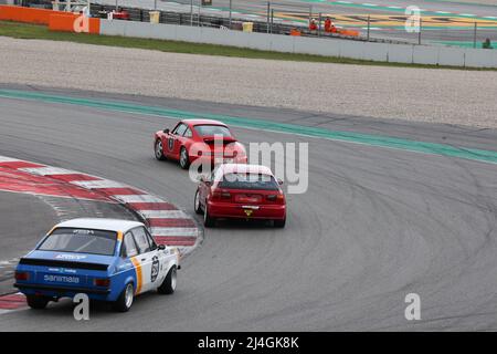 Porsche 911 Carrera RS, Honda Civic & Ford Escort RS200 im Rennen der 80er Jahre in Espiritu de Montjuic, Barcelona, Spanien 2/3/2022 Stockfoto