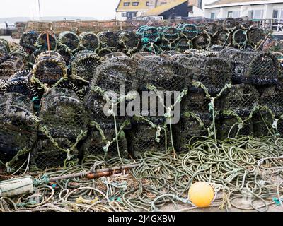 Angelausrüstung am Mudeford Quay für den Winter, Christchurch, Dorset, Großbritannien Stockfoto