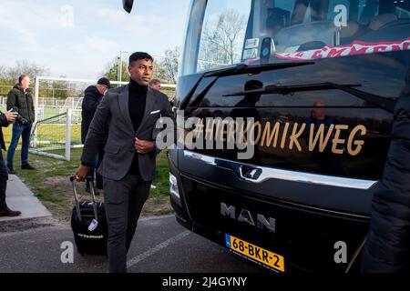 DORDRECHT - FC Emmen Spieler Miguel Araujo während des Keuken Kampioen Division Spiels zwischen FC Dordrecht und FC Emmen im Riwal Hoogwerkers Stadion am 15. April 2022 in Rotterdam, Niederlande. ANP COR LASKER Stockfoto