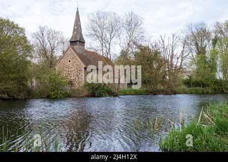 All Saints Church of England Kirche in Ulting am Ufer des Flusses Chelmer in Essex Stockfoto