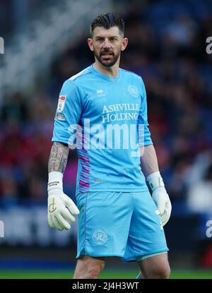 Der Torhüter der Queens Park Rangers Keiren Westwood beim Sky Bet Championship-Spiel im John Smith's Stadium. Bilddatum: Freitag, 15. April 2022. Stockfoto