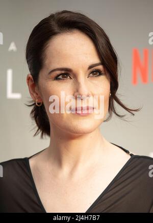 Michelle Dockery nimmt an der Weltpremiere von „Anatomy of A Scandal“ auf dem Curzon Mayfair am 14. April 2022 in London, England, Teil Stockfoto