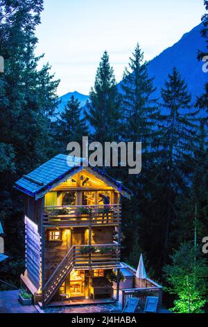 Frankreich. Haute Savoie (74) die Chalets de Philippe, Luxus-Chalets im Weiler Le Lavancher in der Nähe des Ortes Chamonix. LAVARET-CHALET Stockfoto