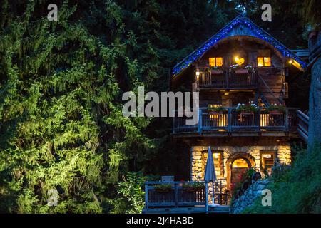 Frankreich. Haute Savoie (74) die Chalets de Philippe, Luxus-Chalets im Weiler Le Lavancher in der Nähe des Ortes Chamonix. LAVARET-CHALET Stockfoto