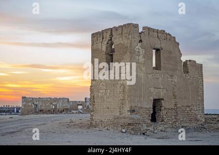 Alte Gebäude in Al Khan, in der Stadt Sharjah, Vereinigte Arabische Emirate. Stockfoto