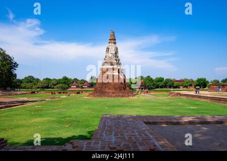 PHRA NAKHON SI AYUTTHAYA, THAILAND - 20. MAI 2019: Historische Stätte des Chaiwattanaram-Tempels. Stockfoto