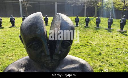 Skulpturen im Rheinaue Park, Bonn Stockfoto