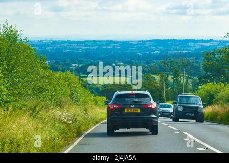Die A303 ist eine Bundesstraße in Südengland, die zwischen Basingstoke in Hampshire und Honiton in Devon über Stonehenge führt. August 2021 Stockfoto