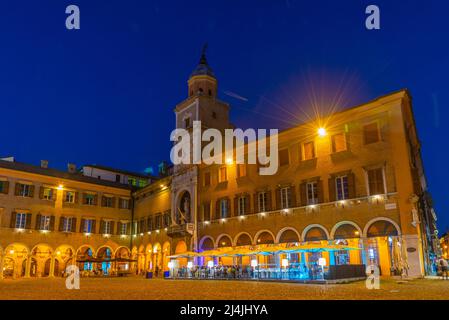 Blick auf den Palazzo Comunale in der italienischen Stadt Modena. Stockfoto