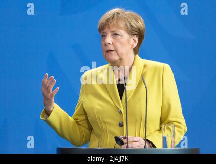 Berlin, Deutschland. 16. März 2015. Bundeskanzlerin Angela Merkel während eines gemeinsamen Briefings mit dem ukrainischen Präsidenten Petro Poroschenko in Berlin. (Bild: © Mykhaylo Palinchak/SOPA Images via ZUMA Press Wire) Stockfoto